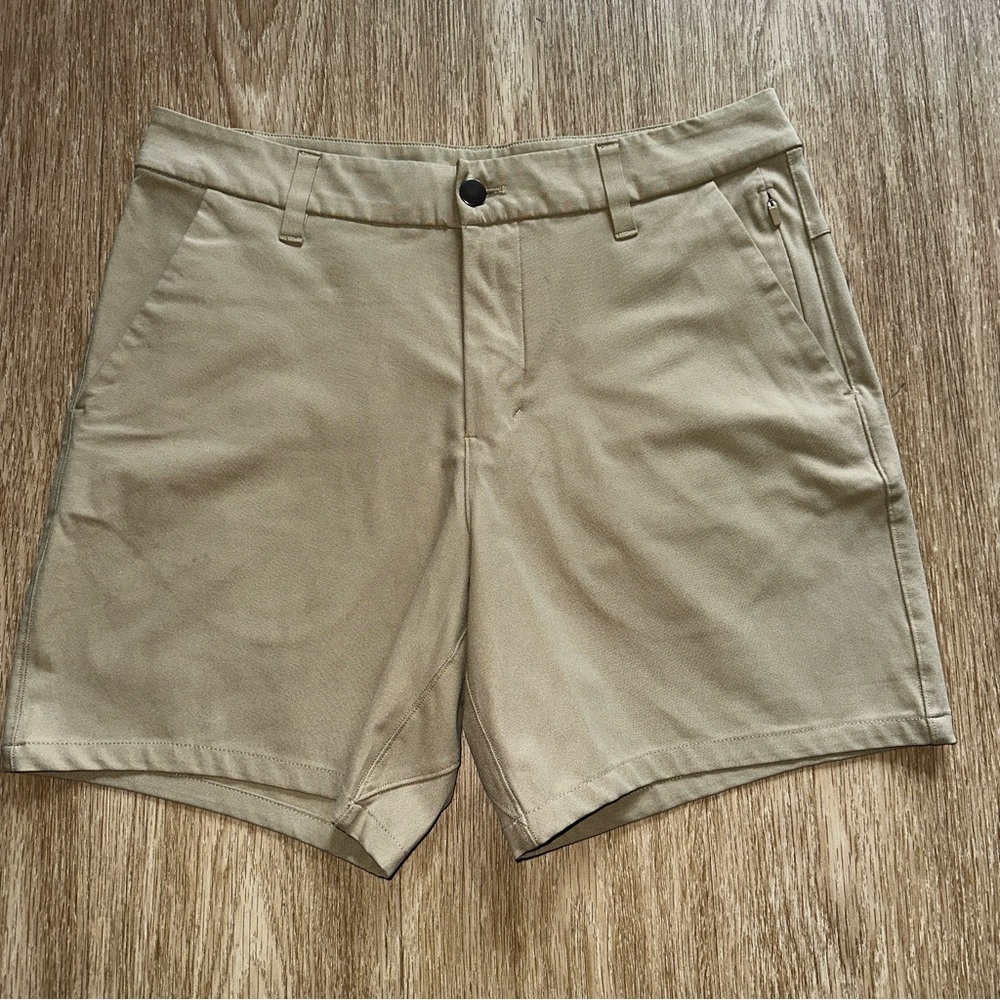 Lululemon Commission Short